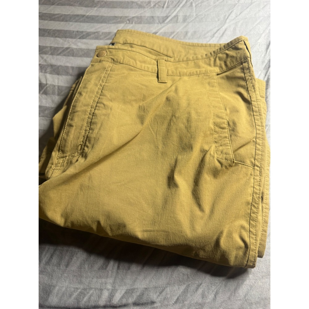 Mountain Hardwear Mens 38 Convertible Hiking Pants Tan Khaki Zip Off OM4955